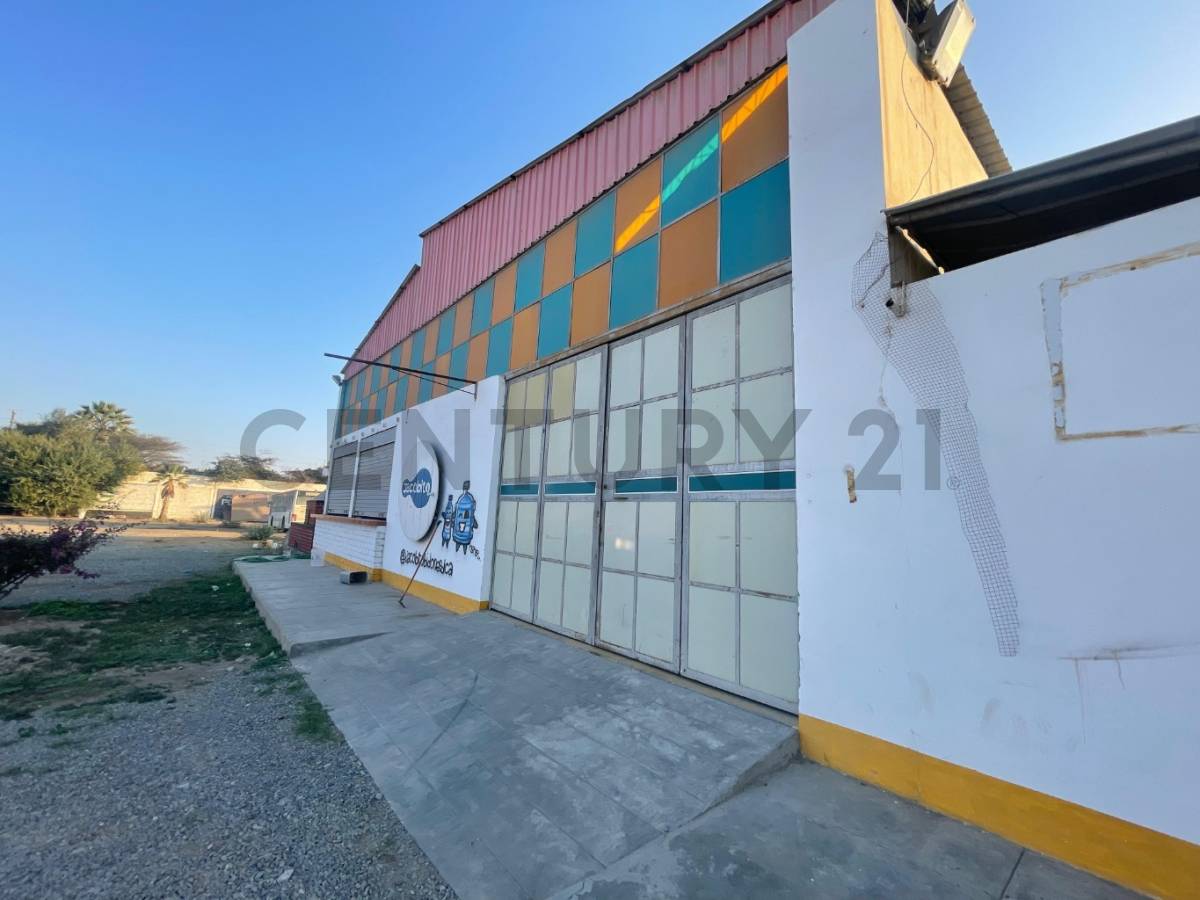 Venta de Local Industrial con Zonificación Urbana-Industrial