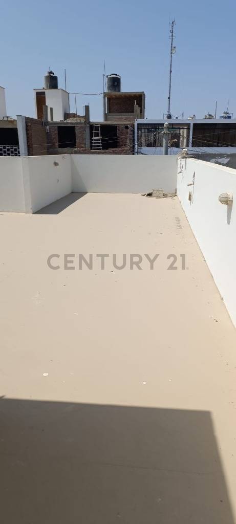 Venta de Casa en Urb. Alborada - Pisco