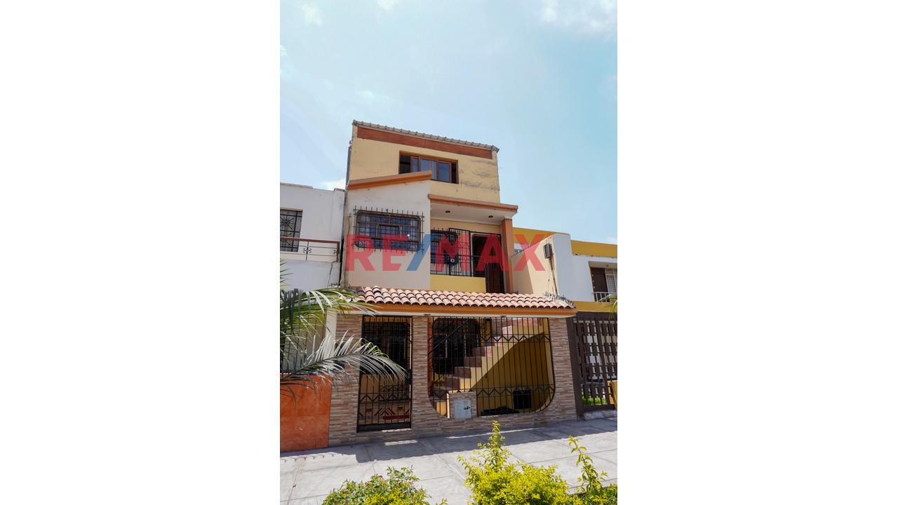 Casa En Venta Con Excelente Ubicación Y Gran Potencial