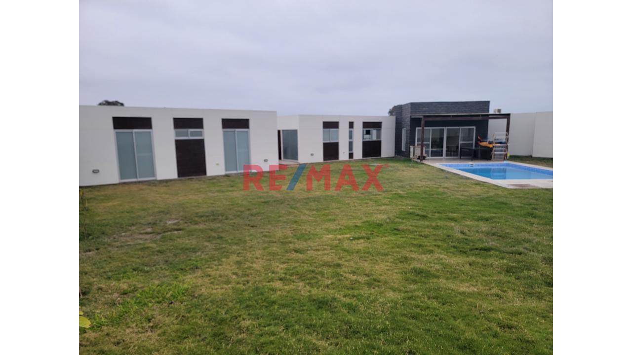 Venta De Casa En Condominio
