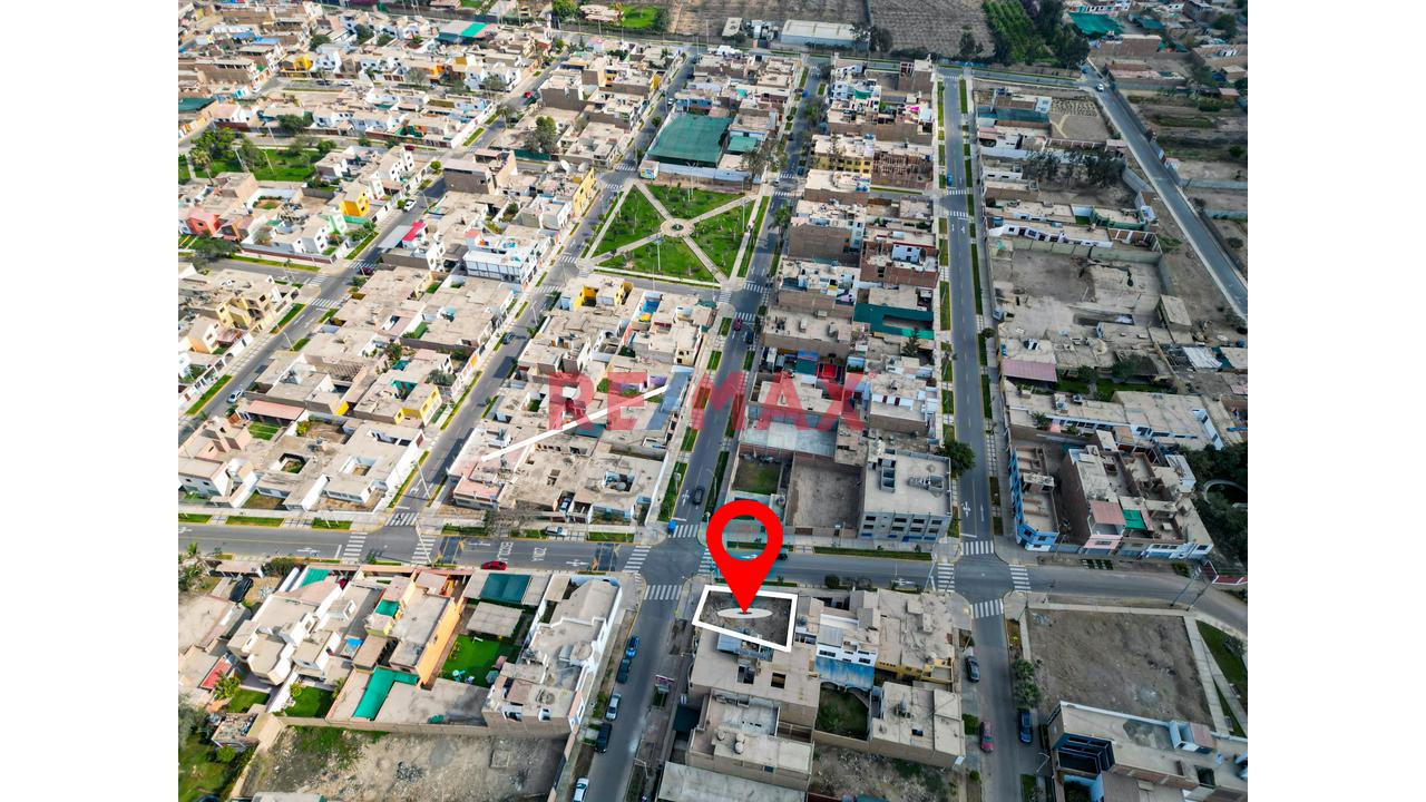 Alquiler Terreno Comercial En Esquina