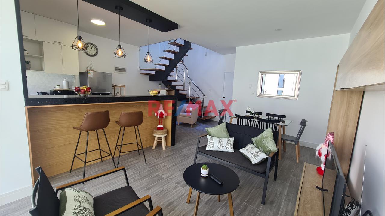 Se Alquila Casa De Estreno En Urb La Florida De Ica