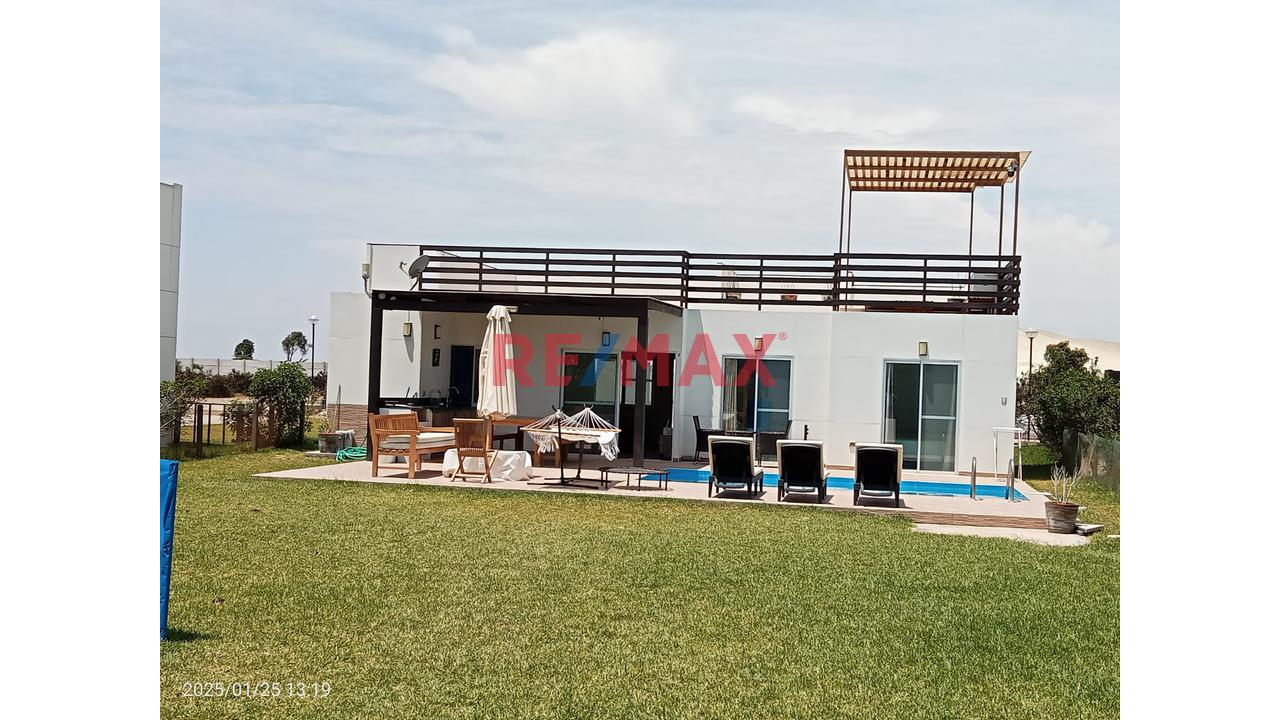 Se Vende Exclusiva Casa De Playa En Condominio