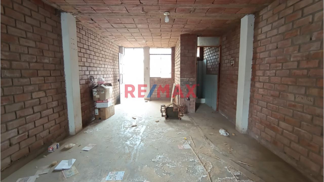 Se Vende Casa Espalda De La Universidad San Luis Gonzaga