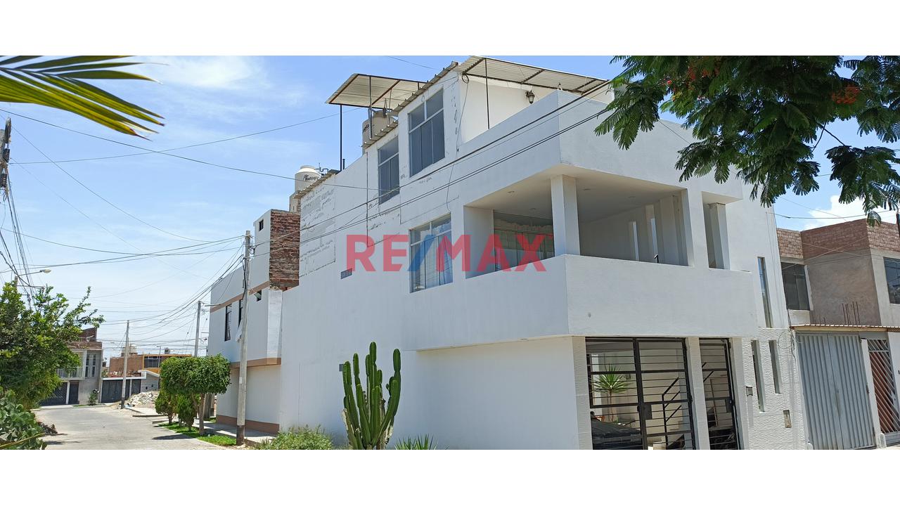Venta De Departamento En Segundo Piso