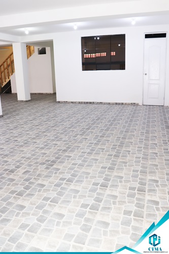 Propiedad con 20 Habitaciones - 740 m²