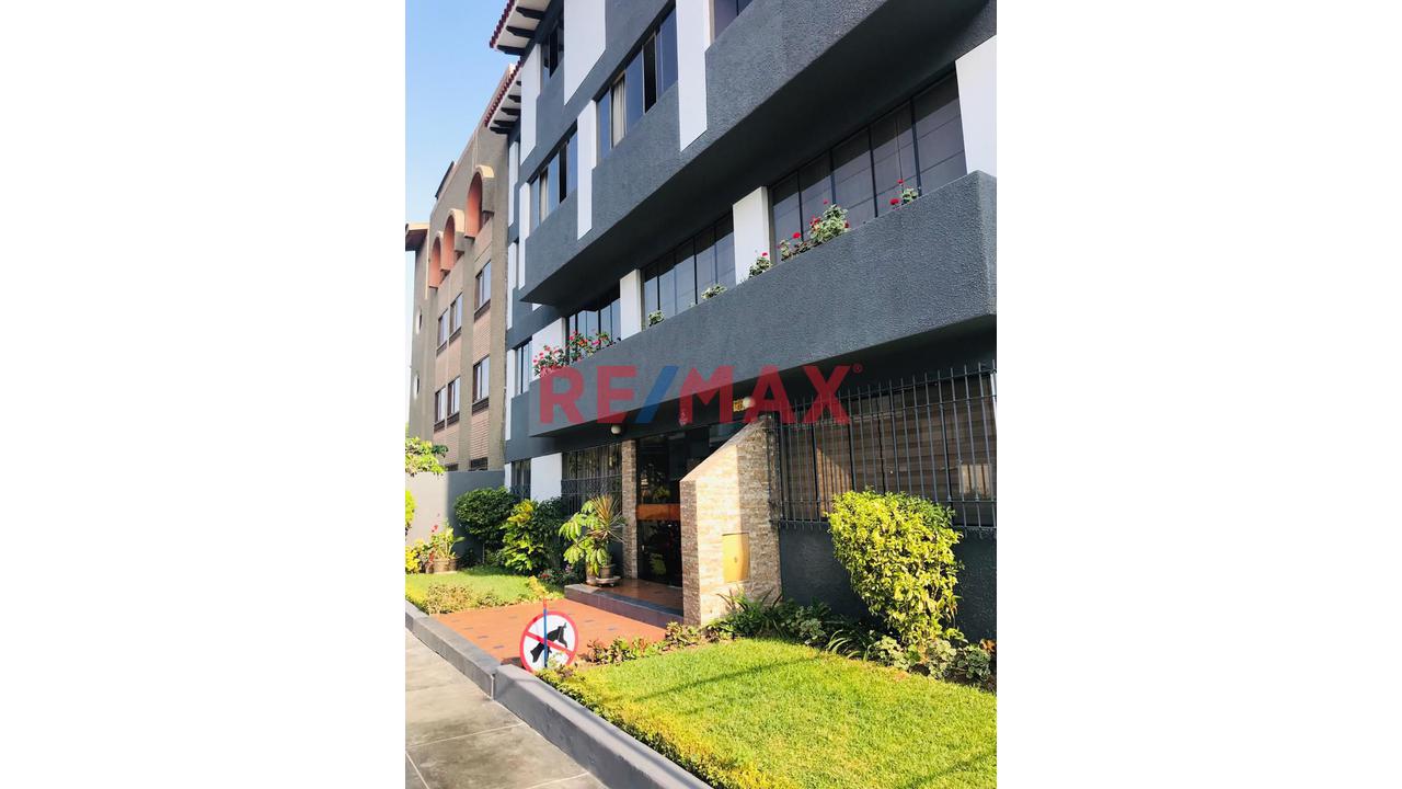 Lindo Departamento En Excelente Zona De Surco