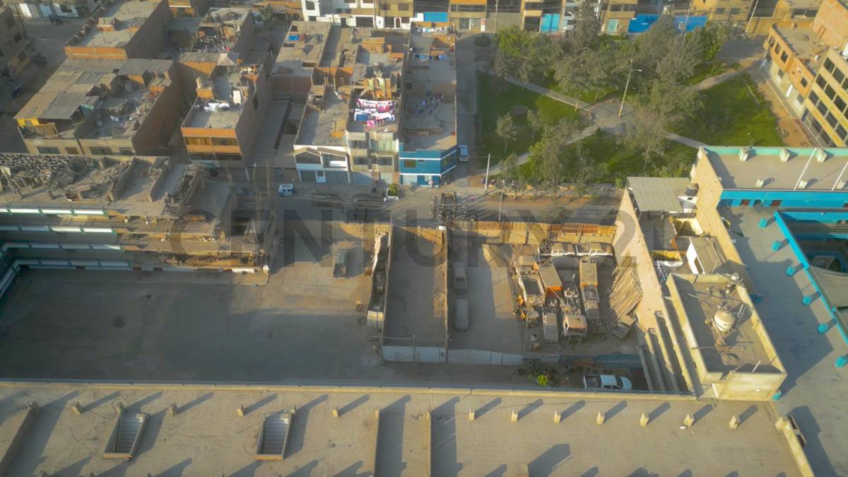 TERRENO EN VENTA RESIDENCIAL PARIACHI PARAMETROS 5 PISOS - ATE