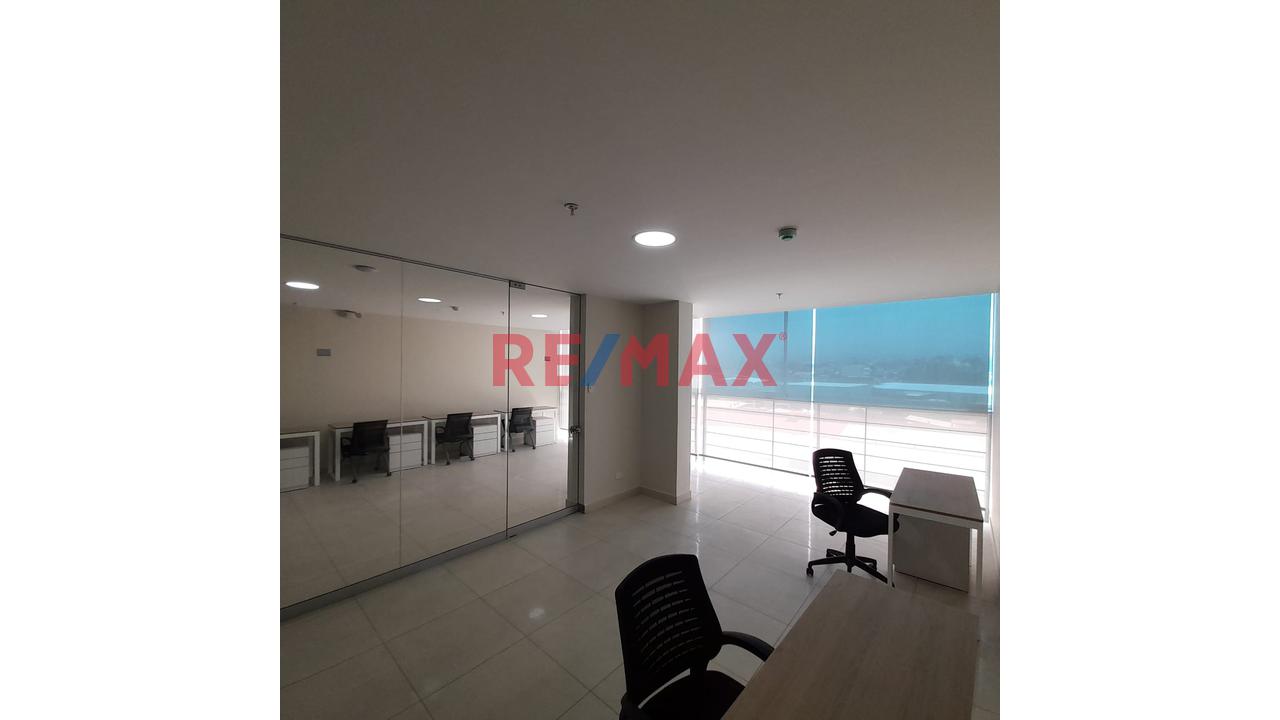 ¡En Alquiler Exclusiva Oficina En Parque Indusrtrial Arequipa!