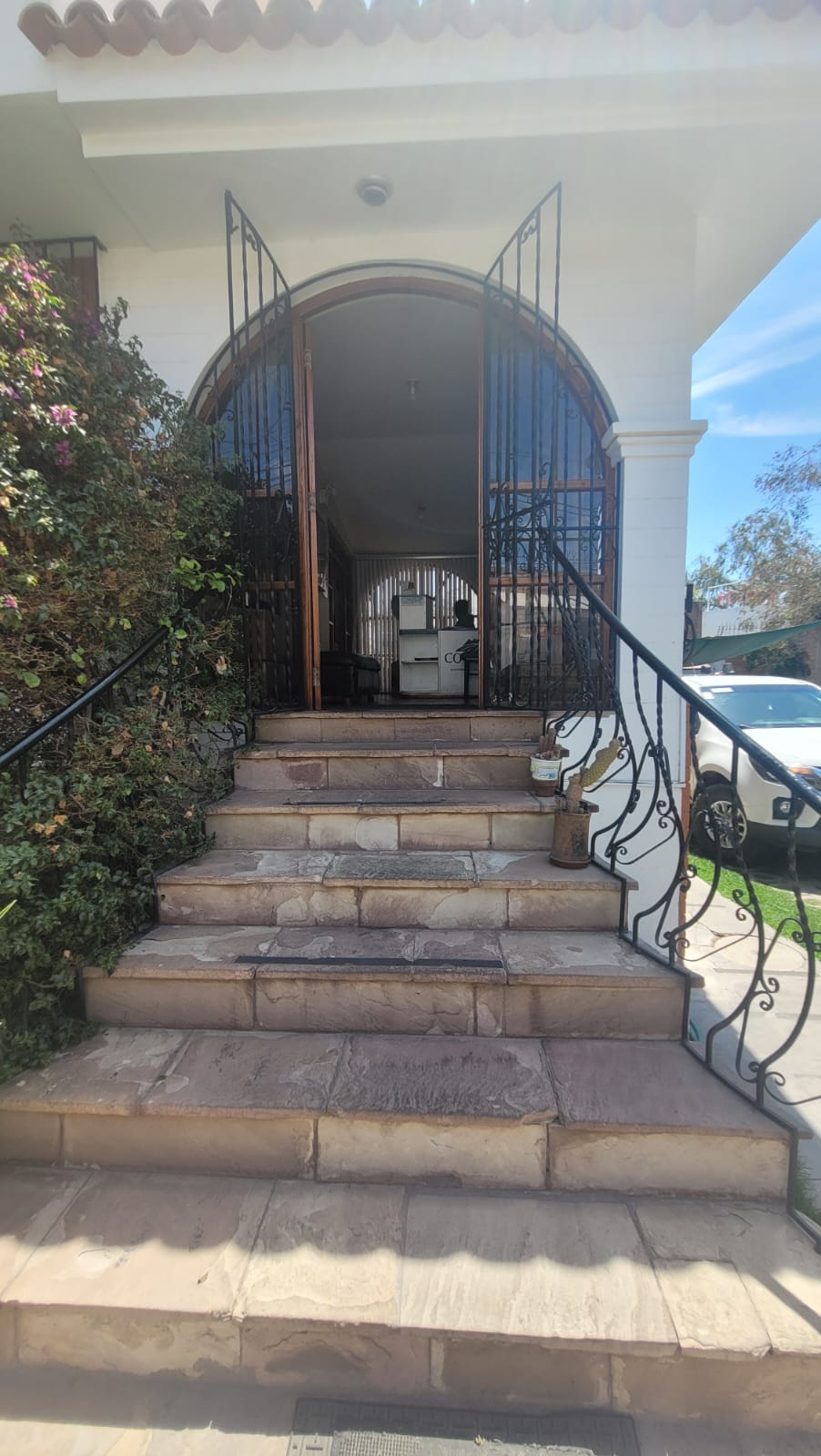 Venta De Casa En Cayma Parte Baja