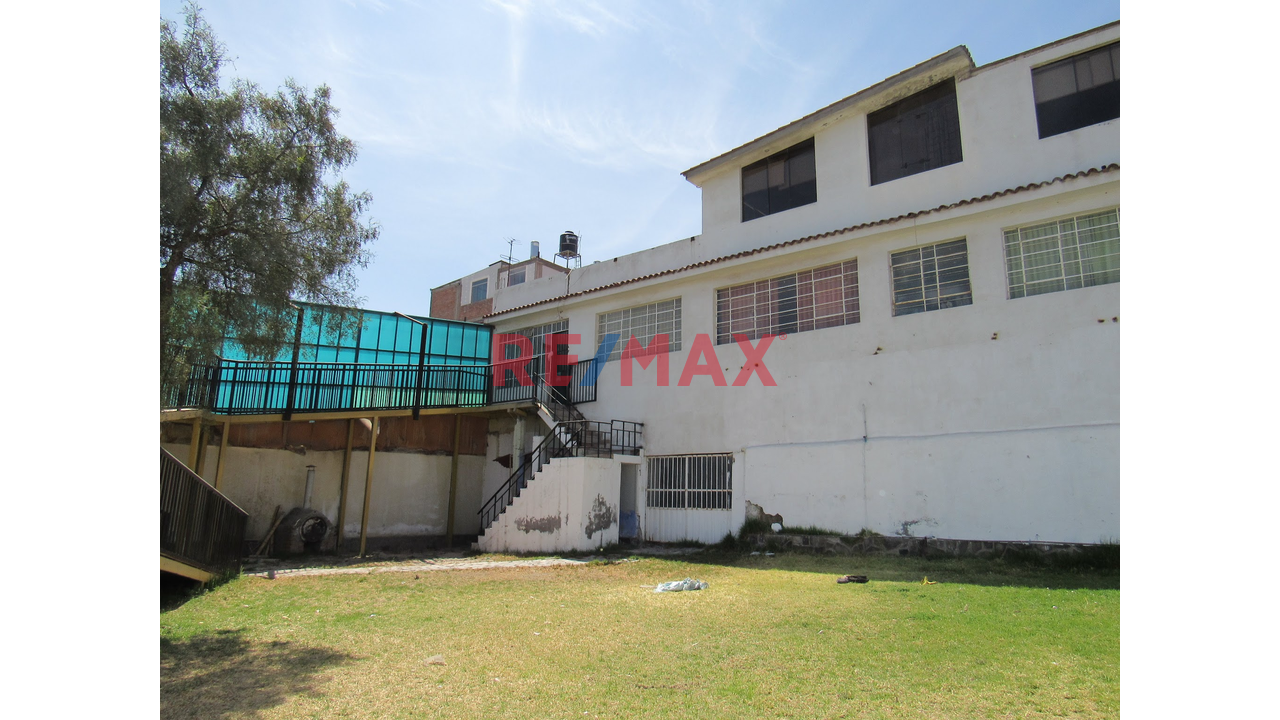 Casa Comercial Calle Colon - Jose Luis Bustamante Y Rivero